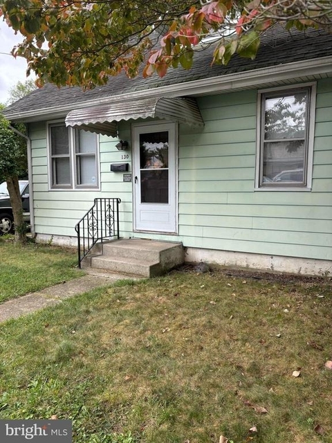 130 Poplar Street - Photo 1