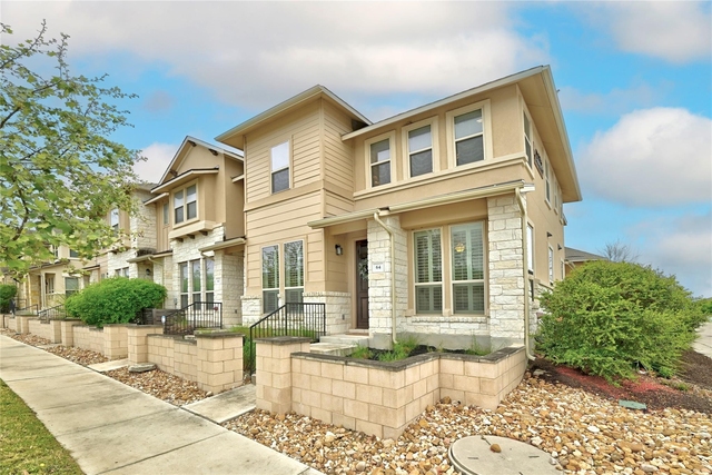 6814 E Riverside Dr - Photo 1