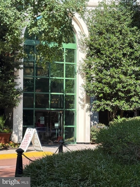 10101 Grosvenor Place - Photo 1