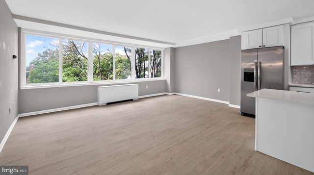 922 24th Street Nw - Photo 1