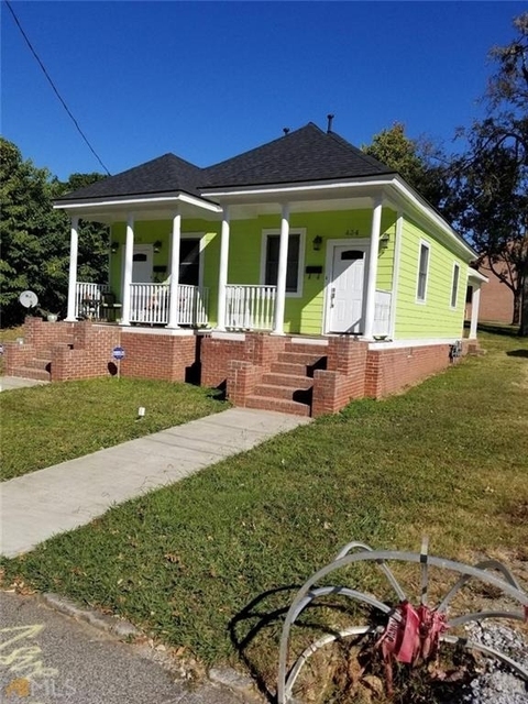 434 Martin Street Se - Photo 1