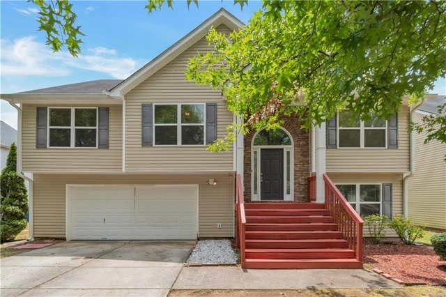 3168 Meadow Point Drive - Photo 1
