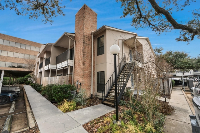 1818 Augusta Drive - Photo 1