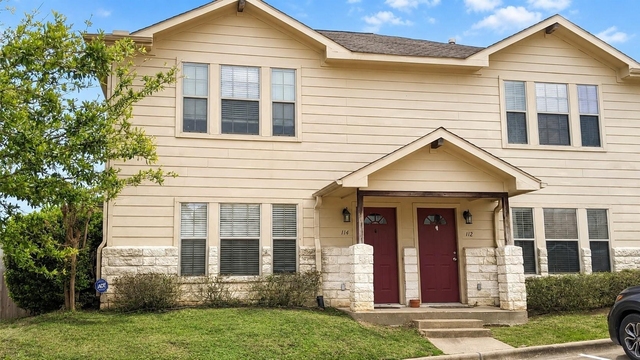 114 Sendero Drive - Photo 1