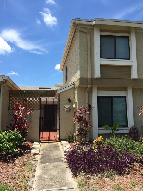 1011 Abada Court Ne - Photo 1