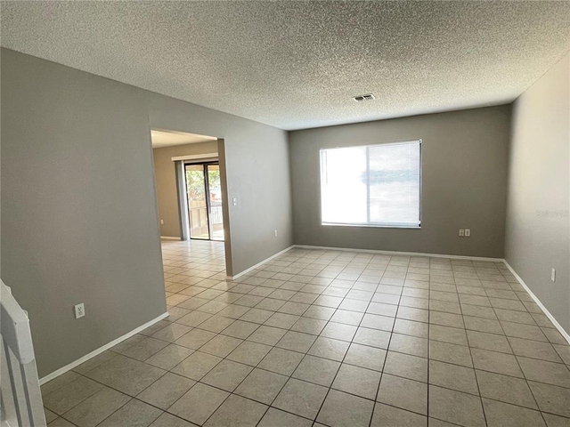 687 Lake Dexter Circle - Photo 1