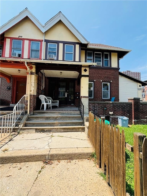 204 S 14th Street - Photo 1