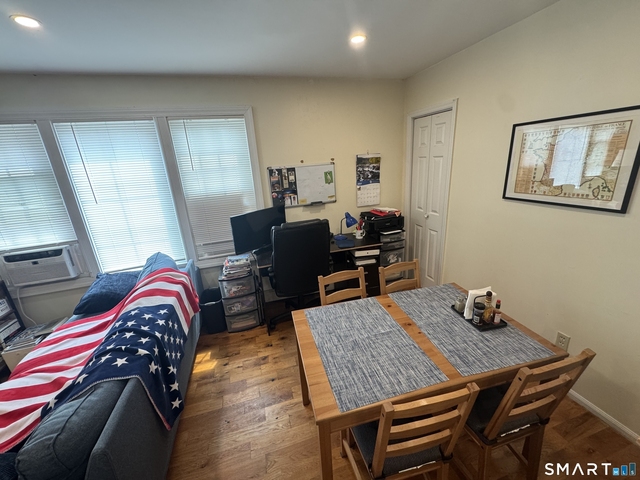 74-76 Lawrence Street - Photo 1