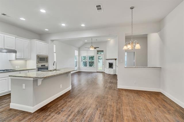 120 Lilypad Bend - Photo 1