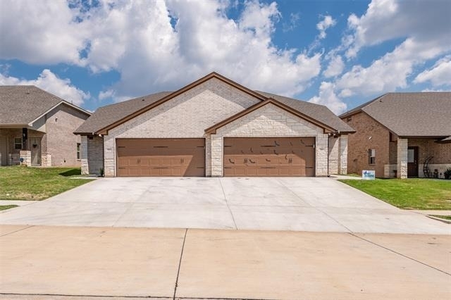 722 Rolling Terrace Circle - Photo 1