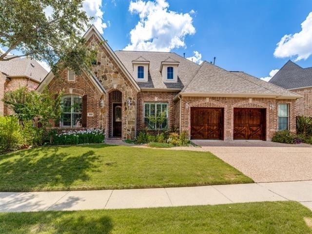 411 Brazoria Drive - Photo 1