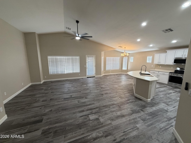 3561 E Fairview Street - Photo 1