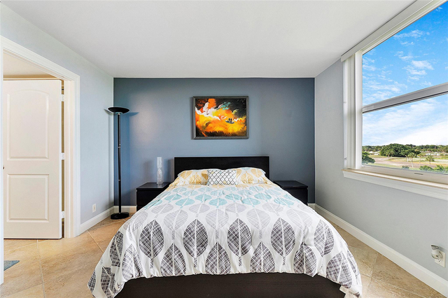 4550 Nw 18th Avenue - Photo 1