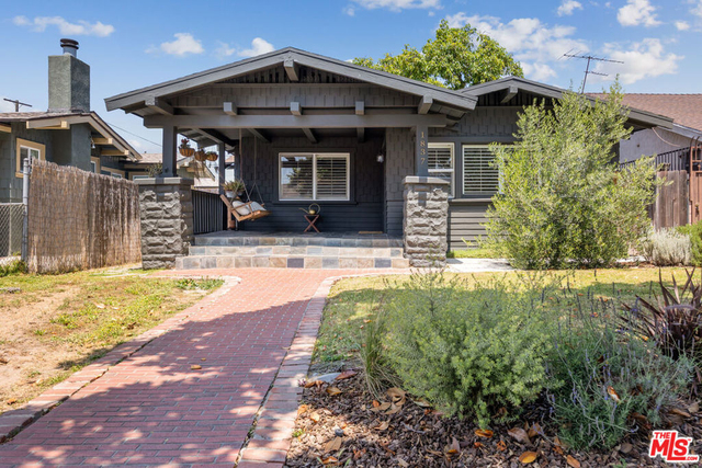 1837 N Middleton Place - Photo 1