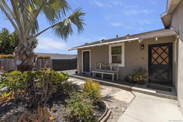 2416 Oxford Avenue - Photo 1