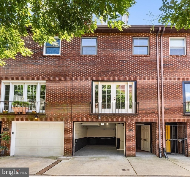 778 S Front Street - Photo 1