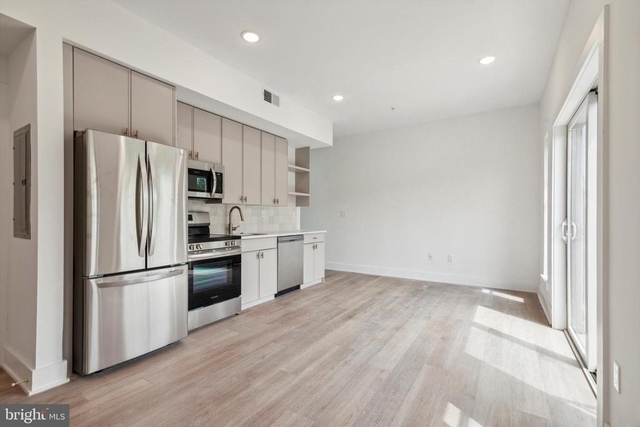 367 W Hortter Street - Photo 1