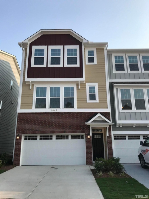1042 Commack Drive - Photo 1