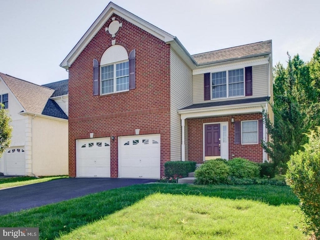 30 Lockwood Drive - Photo 1
