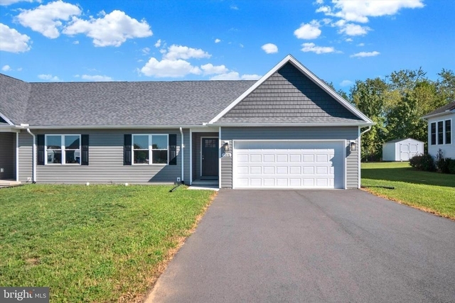 13876 Patriot Way - Photo 1