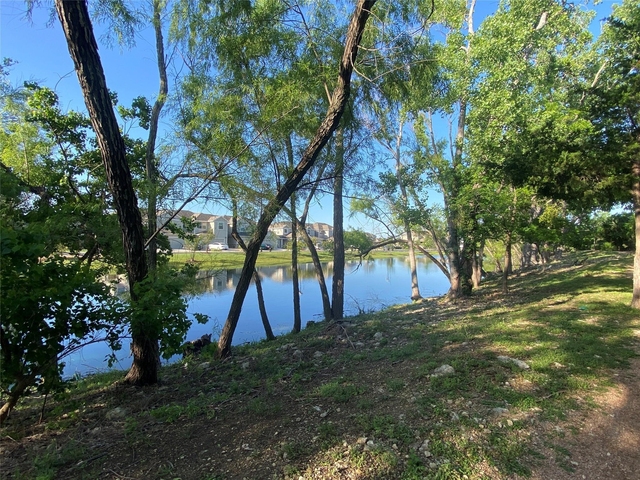 347 Madison Oaks - Photo 1