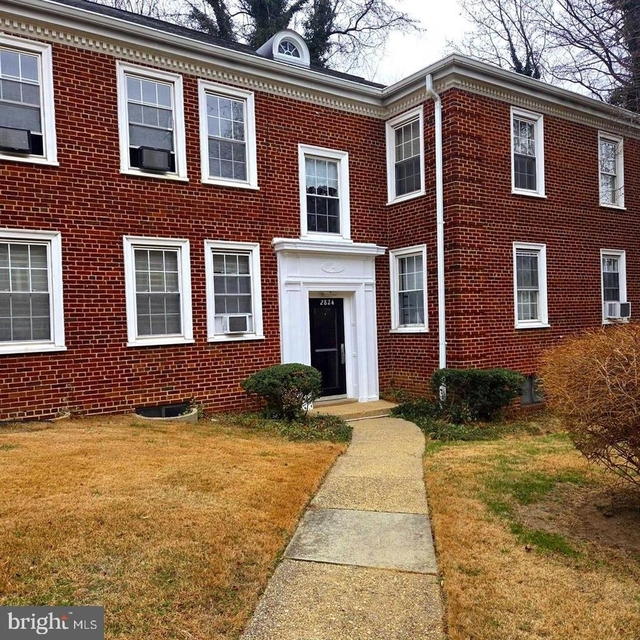 2824 31st Street Se - Photo 1