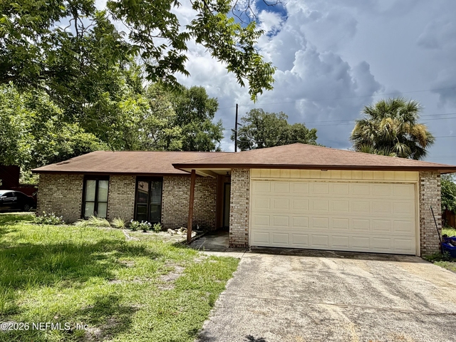 1745 Patricia Lane - Photo 1