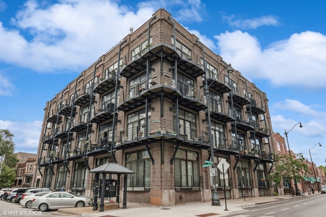 2735 W Armitage Avenue - Photo 1