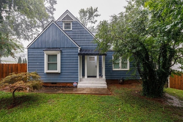 593 Lynnhaven Drive Sw - Photo 1