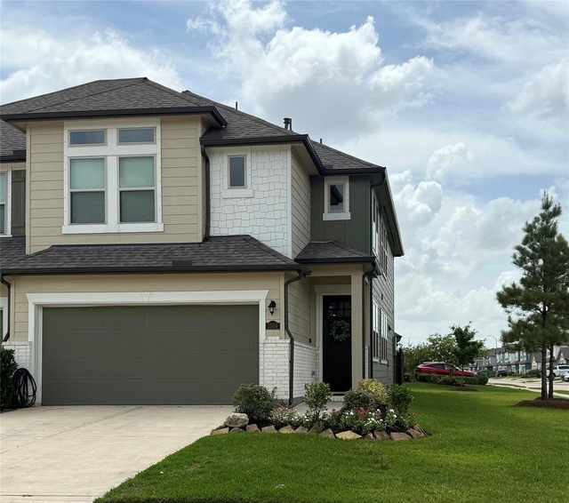 5504 Hyde Park Drive - Photo 1