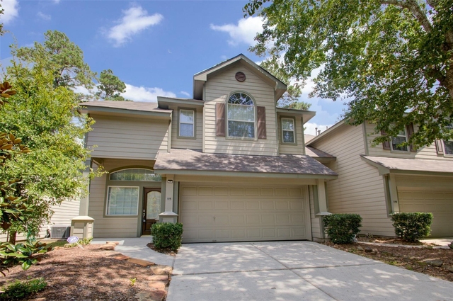 115 W Burberry Circle - Photo 1