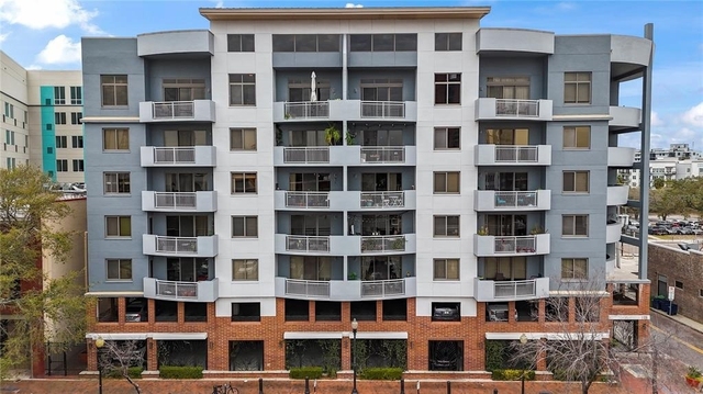 1108 N Franklin Street - Photo 1