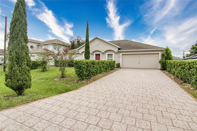 107 Flatfish Court - Photo 1