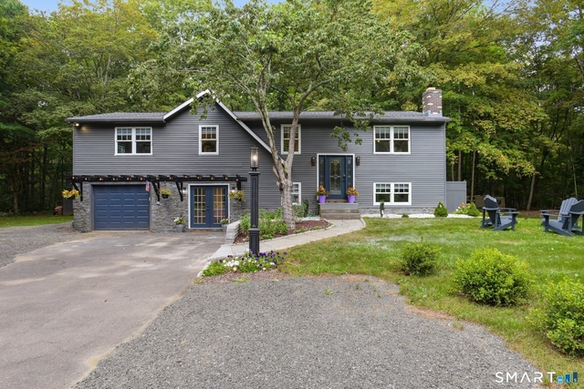 85 Michael Drive - Photo 1