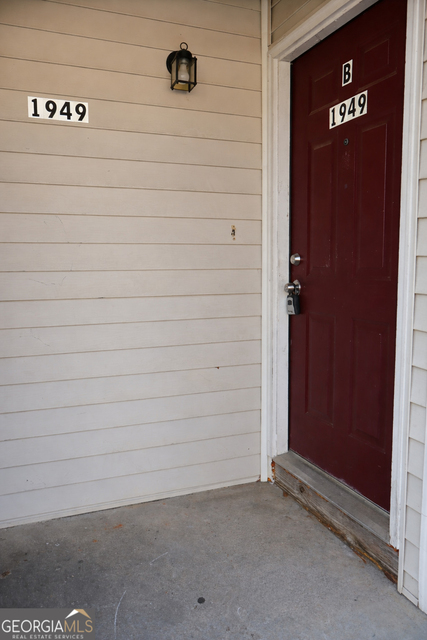 1949 Karen Circle - Photo 1