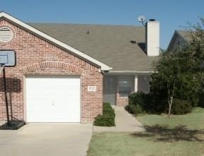 920 Sierra Vista Court - Photo 1