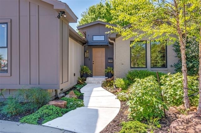 7838 Southwestern Boulevard - Photo 1