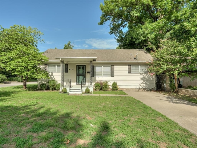 4701 N Peniel Avenue - Photo 1