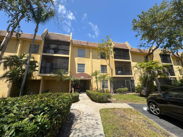 450 Nw 20th Street - Photo 1