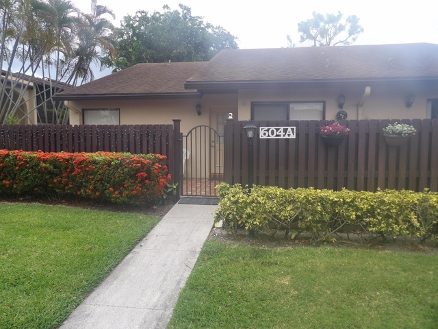 604 Sea Pine Way - Photo 1