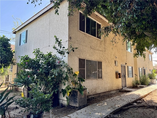 2230 Wall Street - Photo 1