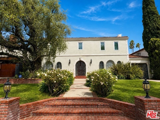 414 N Las Palmas Avenue - Photo 1