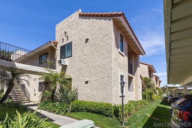 10158 Camino Ruiz - Photo 1