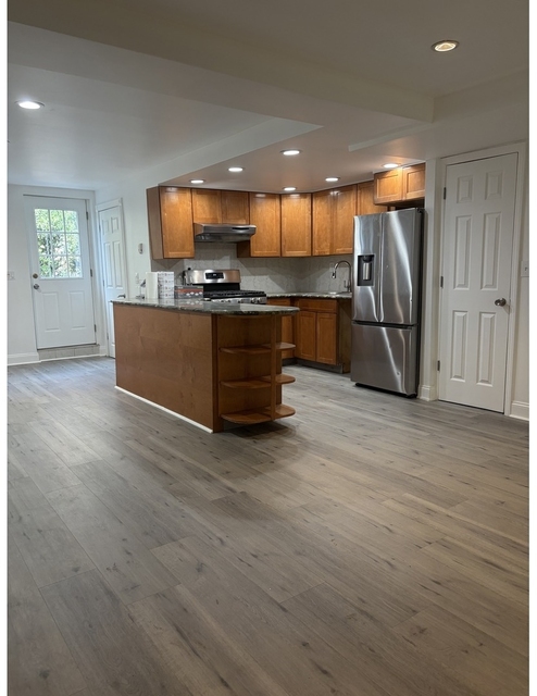 47-19 31st Avenue - Photo 1