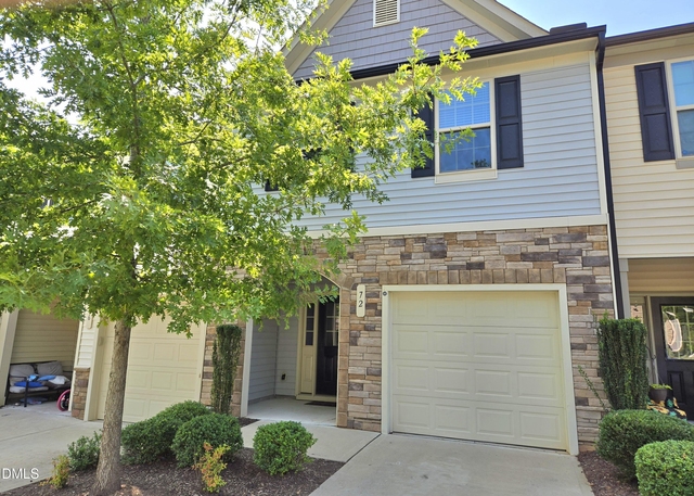 72 E Grove Point Drive - Photo 1