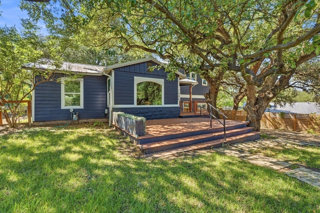 1506 Chelsea Ln - Photo 1