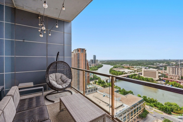 210 Lavaca St - Photo 1