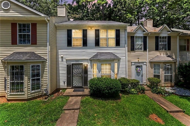 5582 Stonington Trace Parkway - Photo 1
