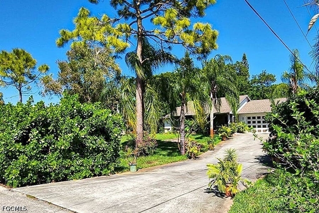 18401 Huckleberry Road - Photo 1