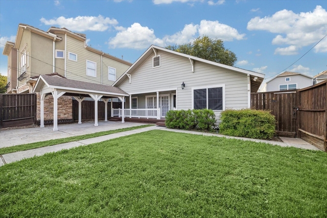 1221 Aurora Street - Photo 1